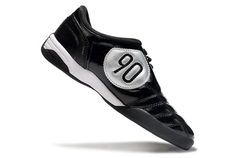 Total 90 3 SP 'black' 2025 - cleats