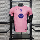 25/26 Player Barcelona Pink Special Edition jersey - Slim Fit