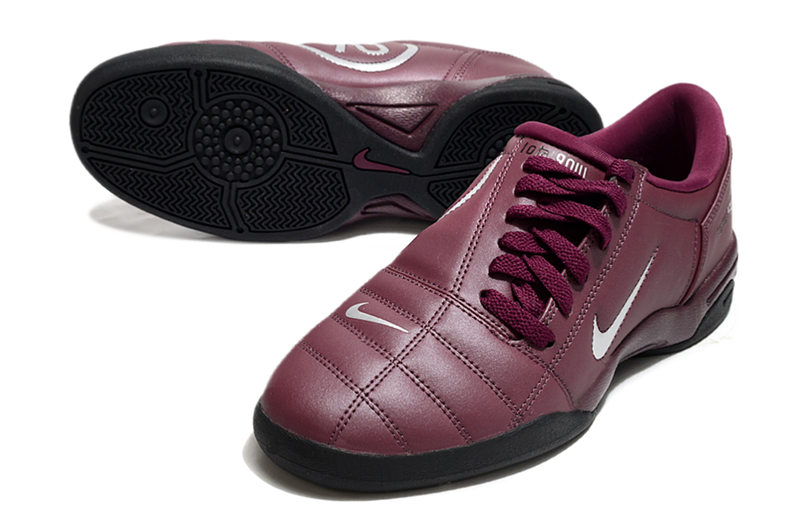 Total 90 3 SP 'BORDEAUX' 2025 - cleats